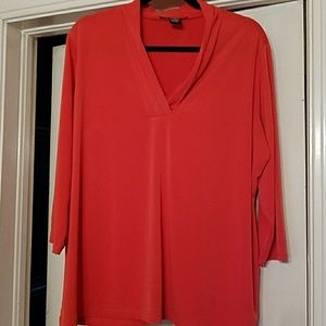 Coral 3/4 sleeve top